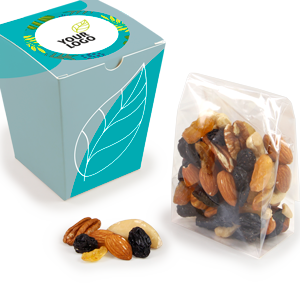 Nuts and dried fruits | in a SNACK box | Sustainable gifts with logo | saldireklama.lt